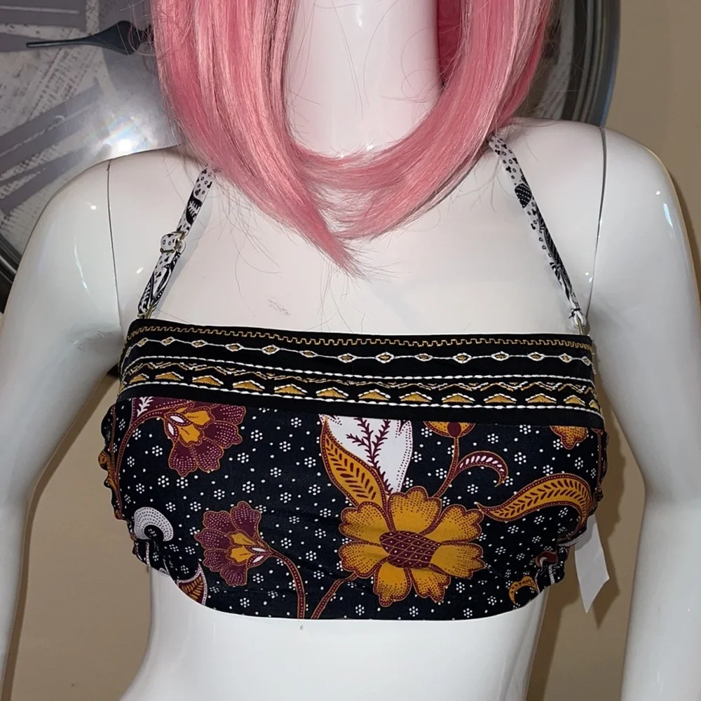 Xhilaration Juniors' Embroidered Bandeau Bikini Top (Black‎ Floral Print) D/DD